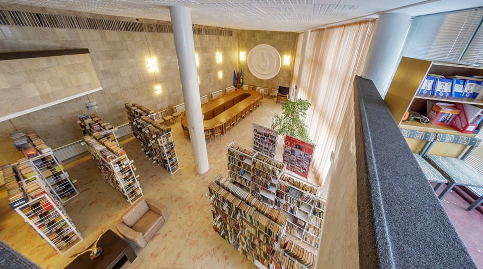 Библиотека санатория Джинал в Кисловодске  